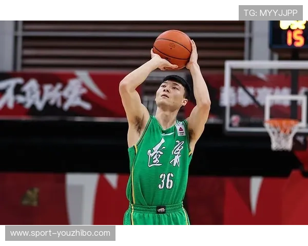 四川全华班轮换实验 年轻球员获大量锻炼机会